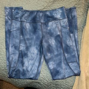 Youth Large leggings